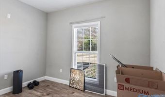 826 Barnes St, Albertville, AL 35950