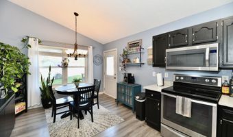 1157 Runningbrook Ct, Avon, IN 46123