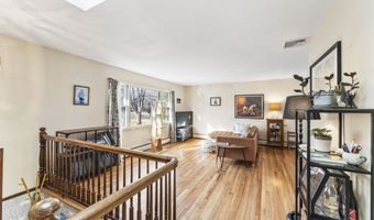 6 Advocate Pl, Danbury, CT 06810