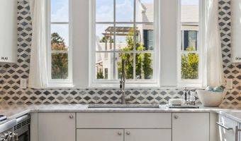 132 N Somerset St, Alys Beach, FL 32461