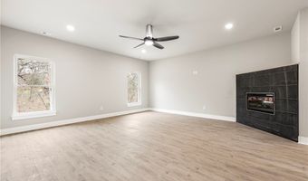 19 Kirkcudbright Ln, Bella Vista, AR 72715