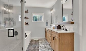 22404 S FOREST PARK Rd, Beavercreek, OR 97004