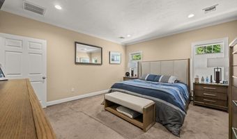 70 Cynthia Rd, Abington, MA 02351