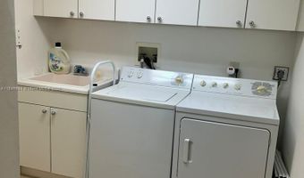 21050 Point Pl 1403, Aventura, FL 33180