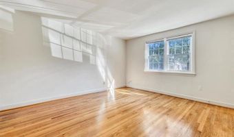 7814 TILBURY St #17, Bethesda, MD 20814