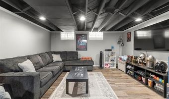 14871 Angelique Ave, Allen Park, MI 48101