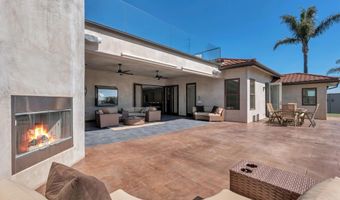 3181 Goldenspur Dr, Camarillo, CA 93010