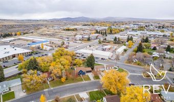 529 Circle Dr E, Cody, WY 82414