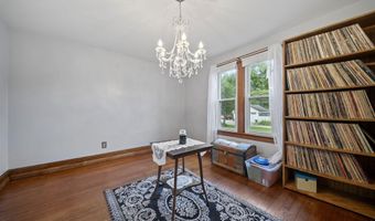 40 Walnut St, Ashville, OH 43103