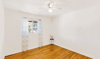 805 INDIANA St SE, Albuquerque, NM 87108