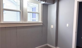 28 Christie St, Akron, OH 44303