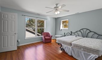 410 Gillham Ct, Ballwin, MO 63021