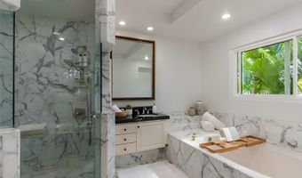 235 Portlock Rd, Honolulu, HI 96825