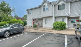 155 Redstone Hill Rd 10, Bristol, CT 06062