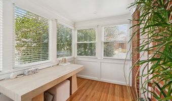 5300 WILSON Blvd, Arlington, VA 22205