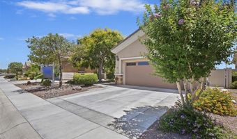 10351 Lakeshore Dr, Apple Valley, CA 92308