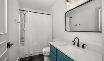 13710 W 12 Ave, Airway Heights, WA 99001