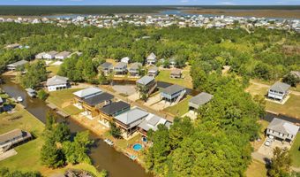 4063 Blue Jay St, Bay St. Louis, MS 39520