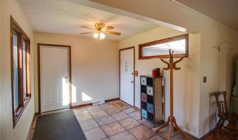 8556 Kee Mac Ln, Alton, IL 62002