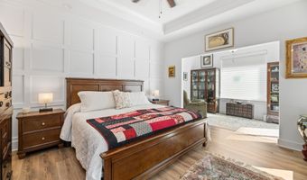 4928 N Prestwick Ave, Bel Aire, KS 67226