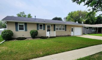 1800 E Maple St, Algona, IA 50511