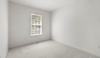 13048 Farrington Rd, Ashland, VA 23005