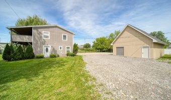 916 Oak St, Adrian, MI 49221