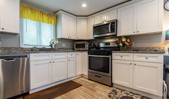 34 Zambarano Ave, North Providence, RI 02911