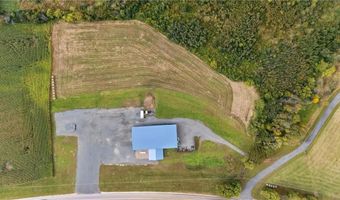 223 202nd St, Alden, WI 54026