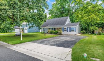 2207 HARWOOD Ln, Bowie, MD 20716
