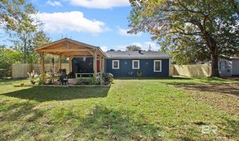507 E Pine St, Atmore, AL 36502