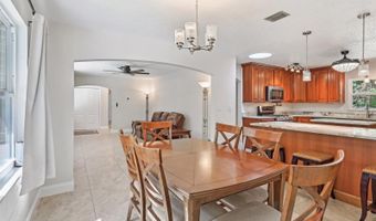 42116 E LAKEVIEW Dr, Altoona, FL 32702