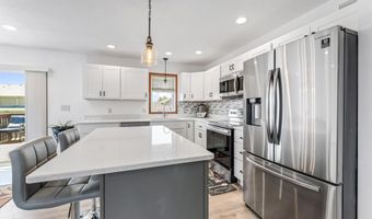 809 24th Ave NW, Austin, MN 55912