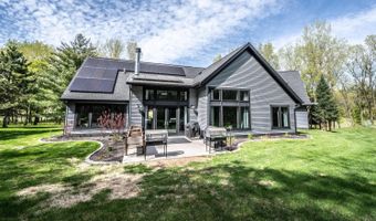 5211 Trading Post Trl S, Afton, MN 55001