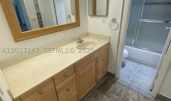 3475 N Country Club Dr 106, Aventura, FL 33180