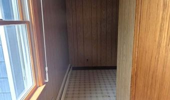 30 Smith St, Augusta, ME 04330