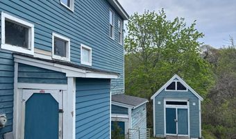 443 Shore Rd, Bourne, MA 02532