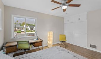 1818 New York Dr, Altadena, CA 91001