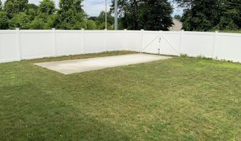 25 Damato Way, Agawam, MA 01001