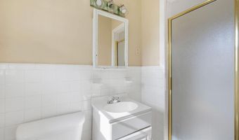 409 Peach Ave, Albertville, AL 35950