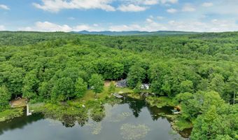 18 W Huntress Pond Rd, Barnstead, NH 03225