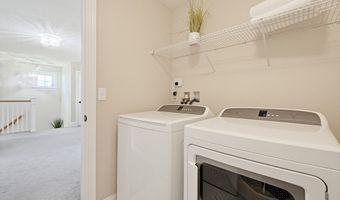 142 Bellwood Cir 142, Bellingham, MA 02019