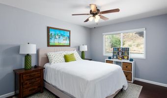 9976 Grandview Dr, La Mesa, CA 91941