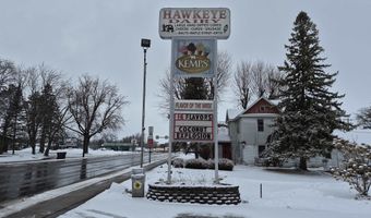 118 S 4TH St, Abbotsford, WI 54405