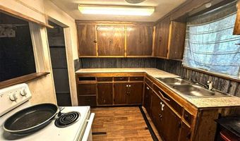 1407 S 9th St, Chickasha, OK 73018