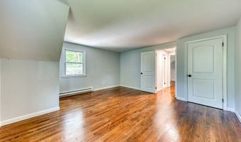 29 Mines Rd, Bristol, CT 06010