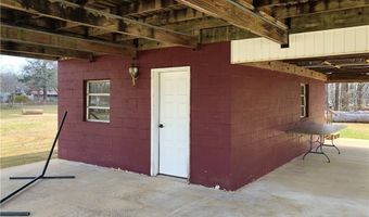 2230 Oak Village Rd, Akron, AL 35441