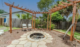 212 SUMMERSET Dr, Apopka, FL 32712