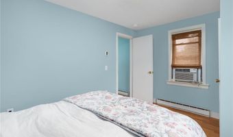 84 Ash Ave, Cranston, RI 02910