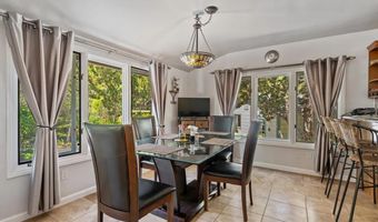10880 Hess Dr, La Mesa, CA 91941